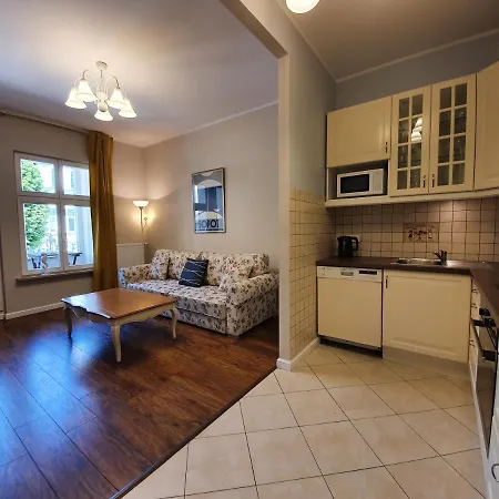 Apartament Sliwka Na Monte Cassino 아파트 *